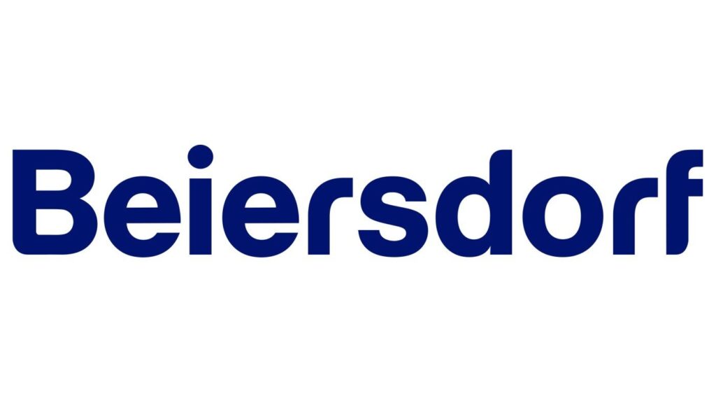 Logo von Beiersdorf in blauer Schrift auf weißem Hintergrund.