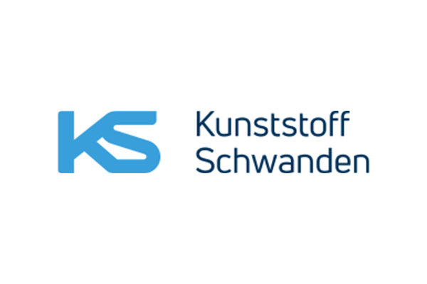 Logo von Kunststoff Schwanden mit blauen Buchstaben auf weißem Hintergrund.